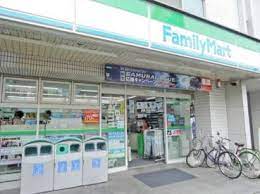 コンビニ　ファミリーマート 曙橋店（コンビニ）まで93m
