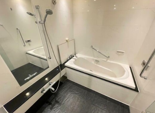 バス・シャワールーム　別部屋参考写真