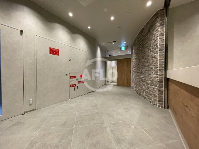 エントランス　U Residence Temmabashi(ユーレジデンス