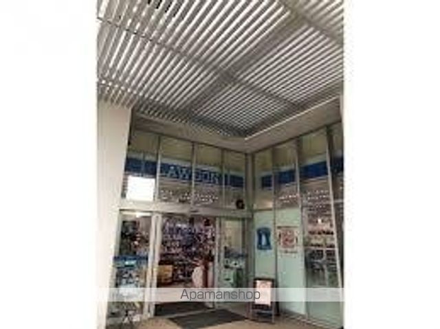 コンビニ　ローソン東雲一丁目店（コンビニ）まで773m