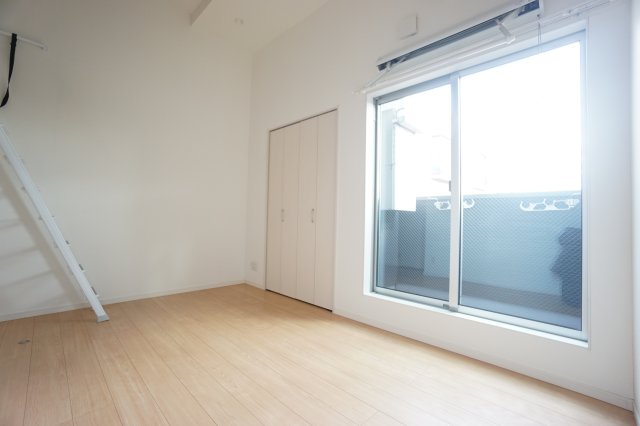 居室・リビング　※同物件、同タイプ、間取り反転のお部屋です