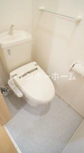 トイレ　落ち着いたトイレです