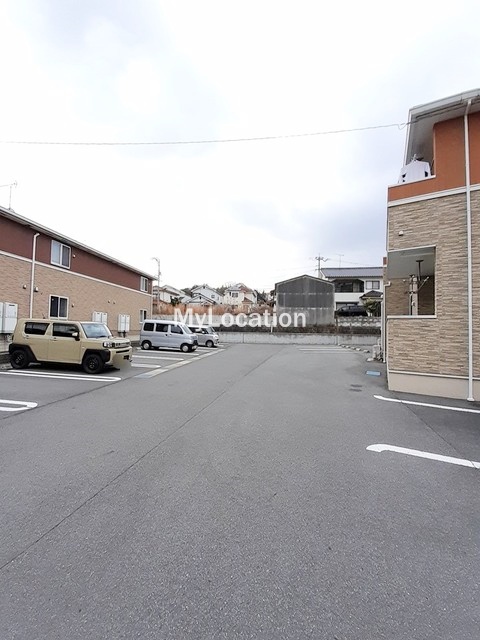 駐車場　☆敷地内に駐車場があります☆