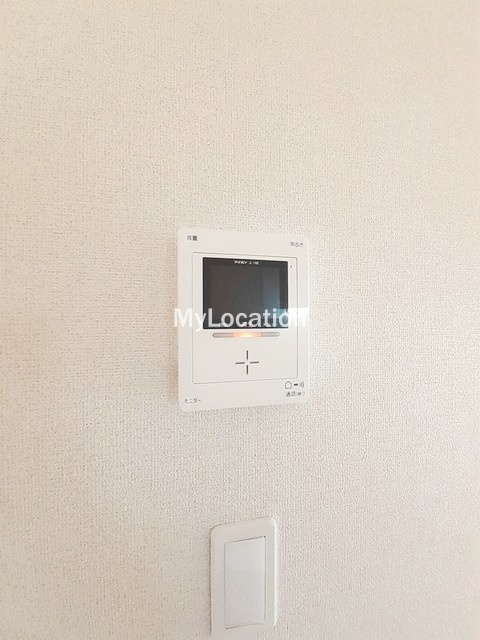 セキュリティ　☆モニター付きインターホンです☆