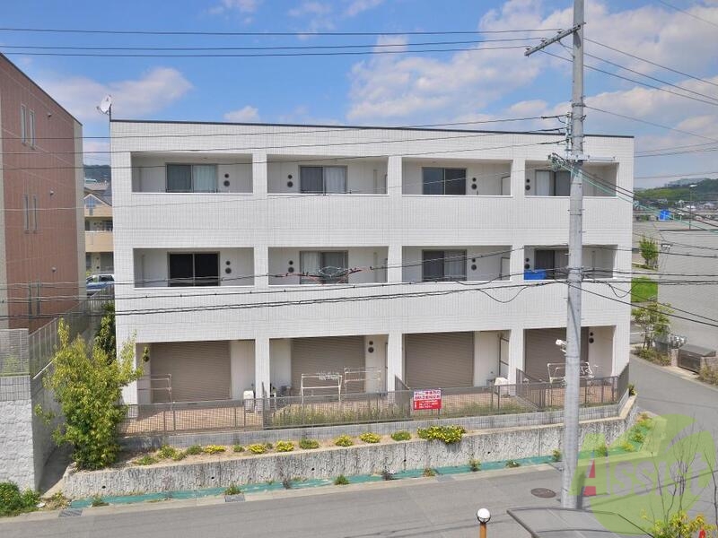 建物外観　箕面市彩都粟生南「ハルコート箕面」