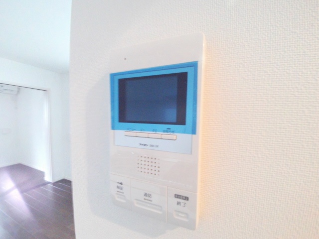 セキュリティ　防犯面の安心、オートロック連動のTVモニターホン付き