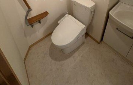トイレ　参考写真