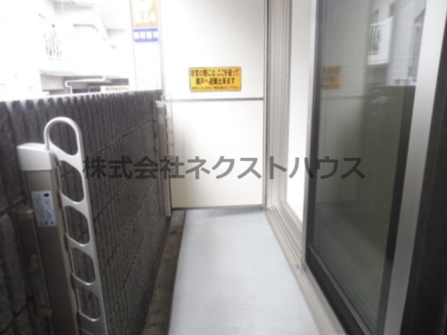 バルコニー　別部屋参考写真です