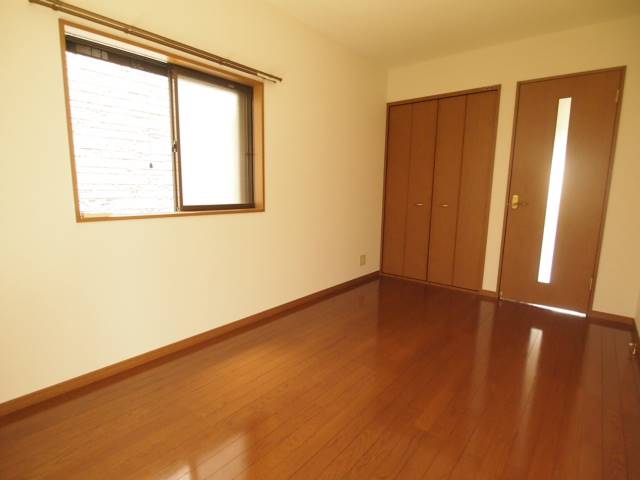 居室・リビング　広い６．４帖の居住空間　※別部屋参考