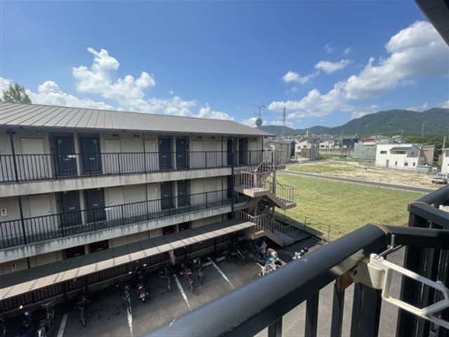 眺望　※補修前の参考画像の為、設備等は現況優先。