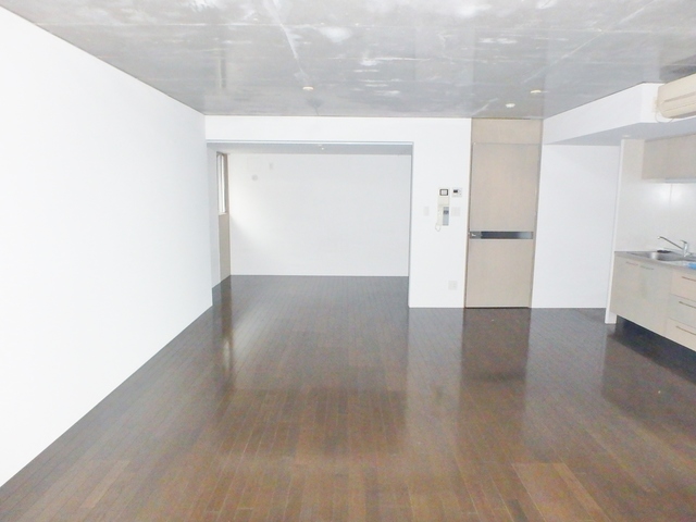 居室・リビング　別部屋の参考画像です。