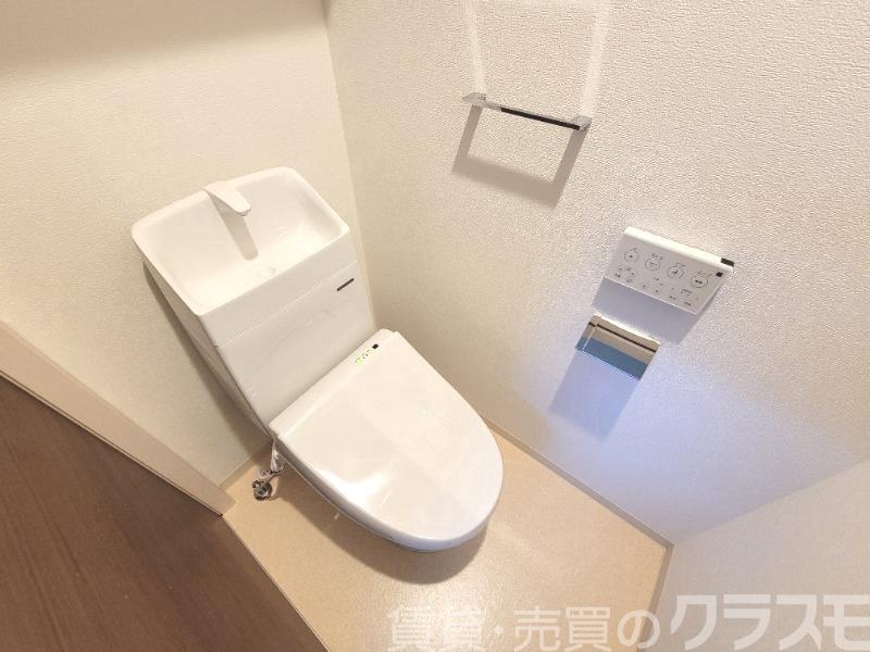 トイレ　ウォシュレット＆ウォームレット