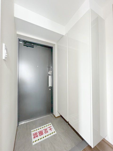 玄関　別部屋写真参考