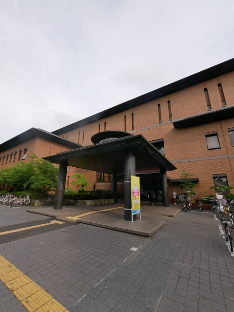 図書館　名古屋市鶴舞中央図書館（図書館）まで673m