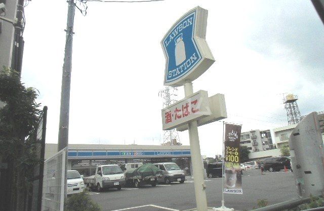 コンビニ　ローソン 千住桜木一丁目店（コンビニ）まで348m