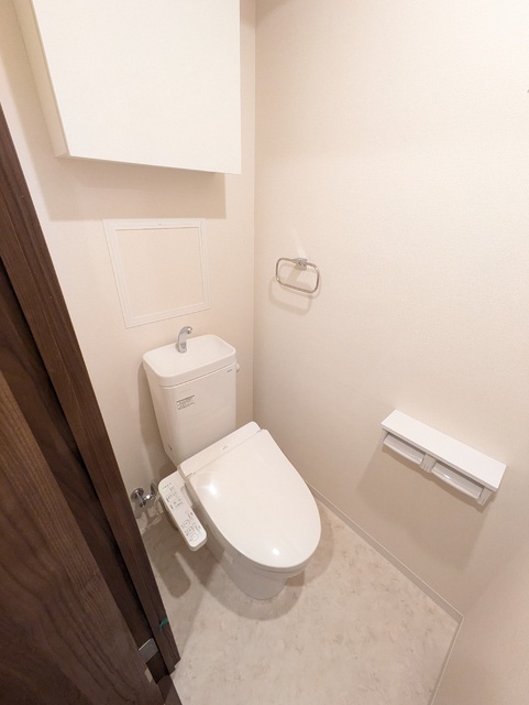 トイレ　※別部屋参考写真です。