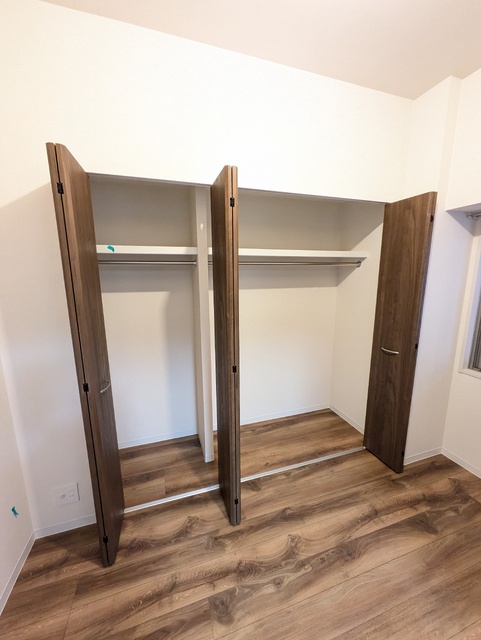 収納　４．５帖洋室クローゼット※別部屋参考写真です。