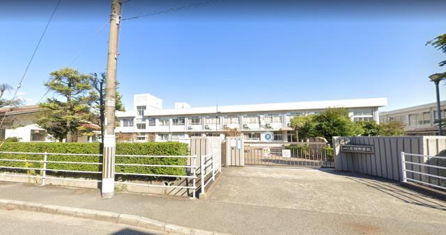 中学校　姫路市立広畑中学校（中学校）まで900m