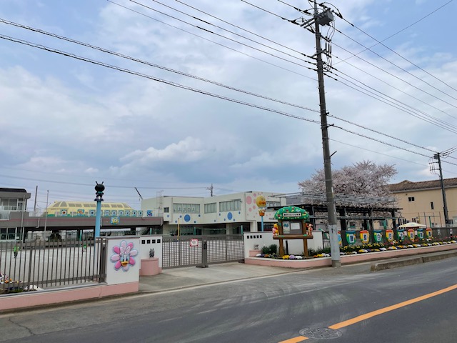 幼稚園・保育園　藤原白ゆり幼稚園（幼稚園・保育園）まで599m