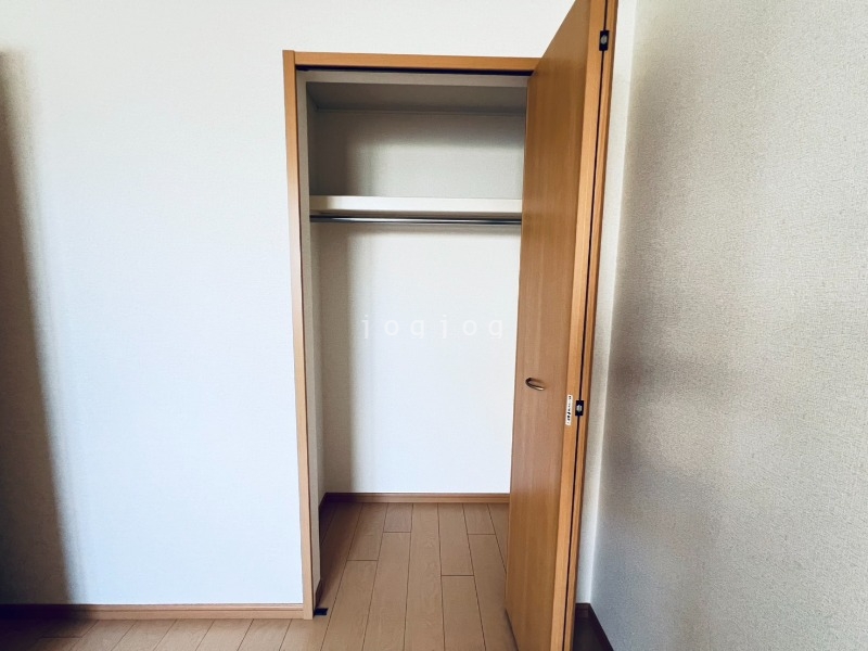 収納　収納が大きく、たくさんものが入ります。