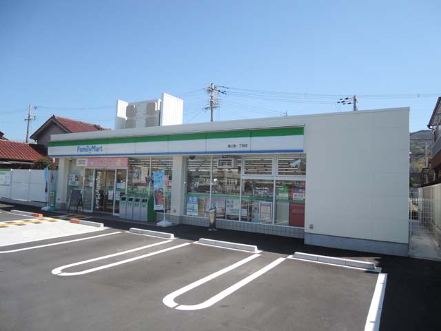 コンビニ　ファミリーマート 曙川東一丁目店（コンビニ）まで497m