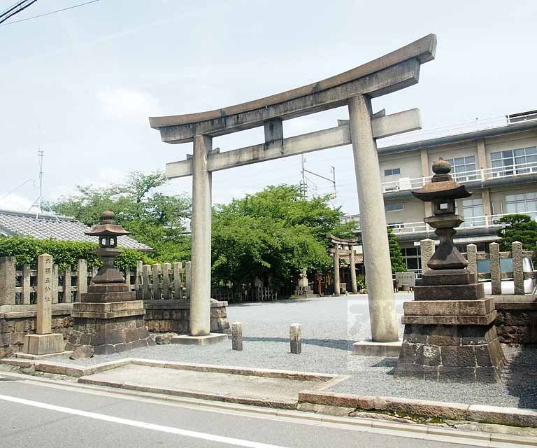 その他　六孫王神社（その他）まで140m