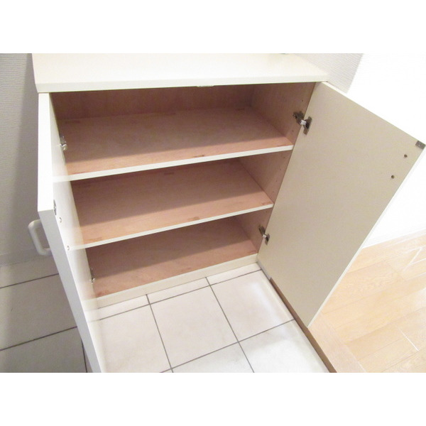 玄関　シューズＢＯＸ付き
