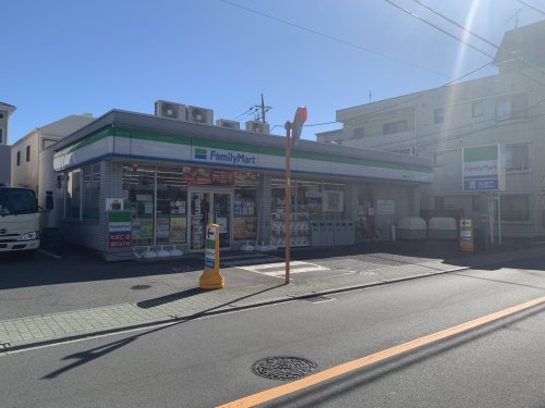コンビニ　ファミリーマート 練馬桜台店（コンビニ）まで434m