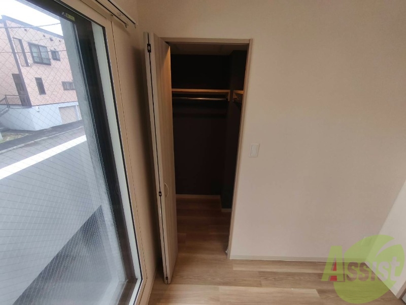 収納　収納もバッチリあるのでお部屋が片付きますよ！