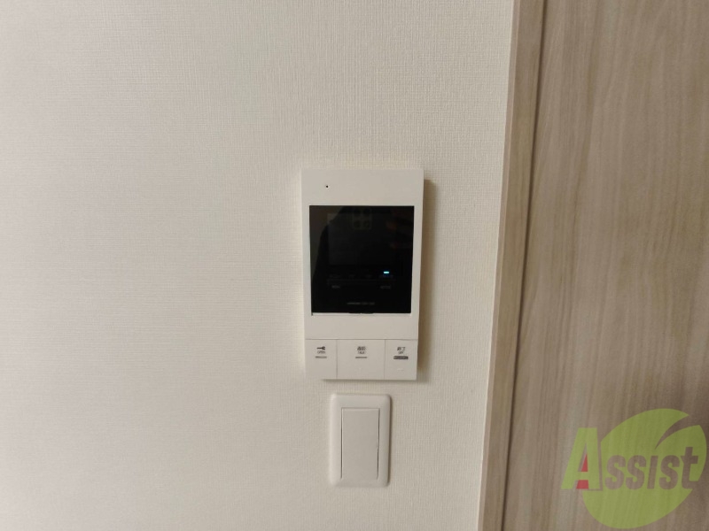 セキュリティ　ＴＶモニター付インターホンです。来客者の顔が見えるので安心！