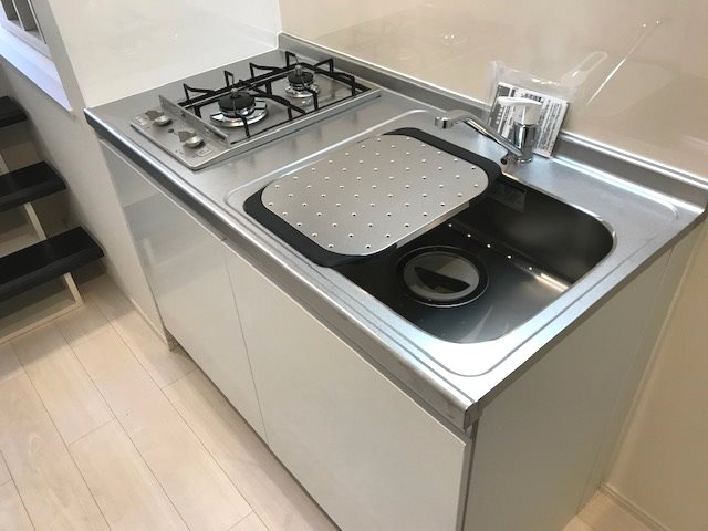 キッチン　同シリーズの写真となります。