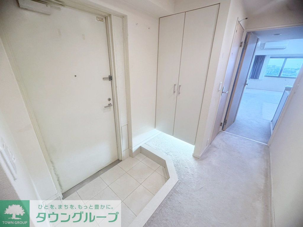 ニューシティ東戸塚パークヒルズK棟の玄関写真