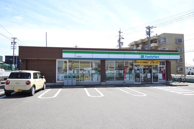 コンビニ　ファミリーマート 守山苗代店（コンビニ）まで400m