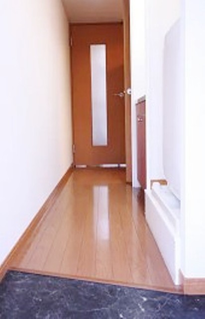 玄関　別部屋同仕様タイプ