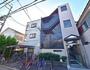 久宝寺駅より徒歩15分 築36年5ヶ月 3階建の賃貸物件