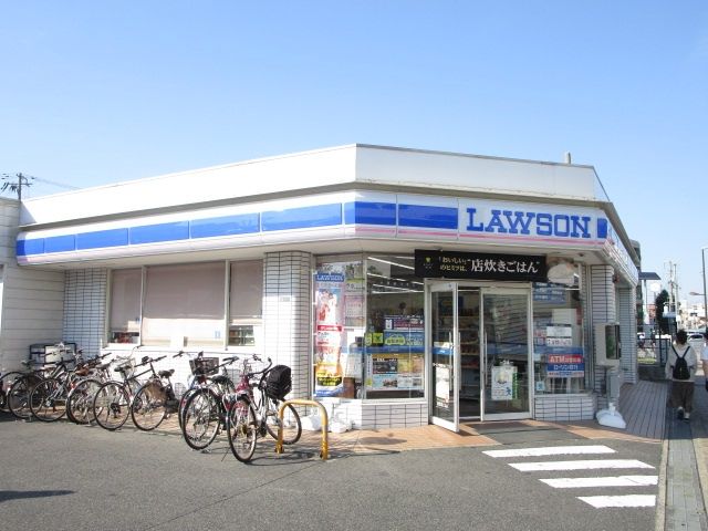 コンビニ　ローソン吹田片山2丁目店（コンビニ）まで580m