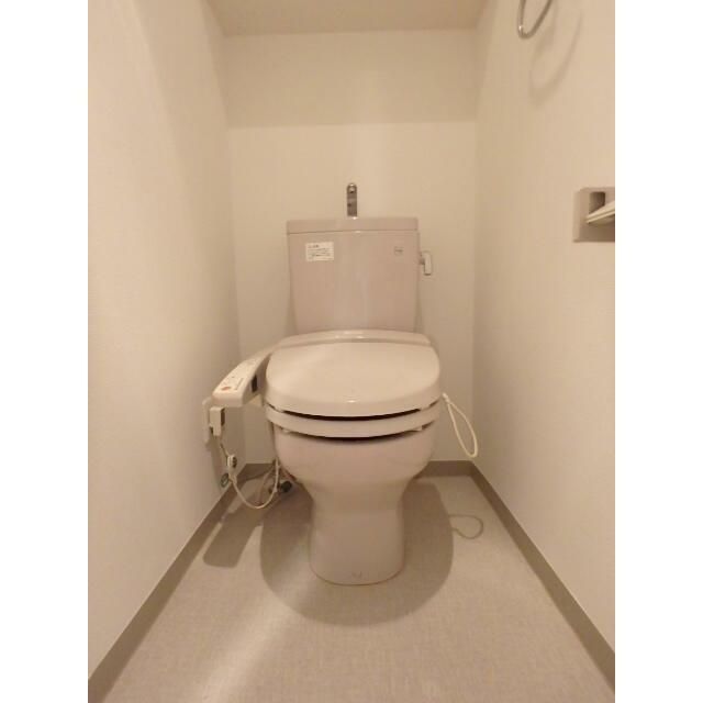 トイレ　（別タイプ参考写真）ガラ・ステージ南大塚　豊島区南大塚1