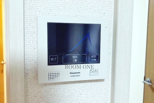 セキュリティ　モニター付きインターホンです。