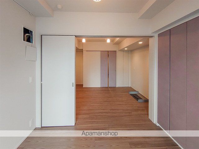 ロイヤルパークス品川の居間写真