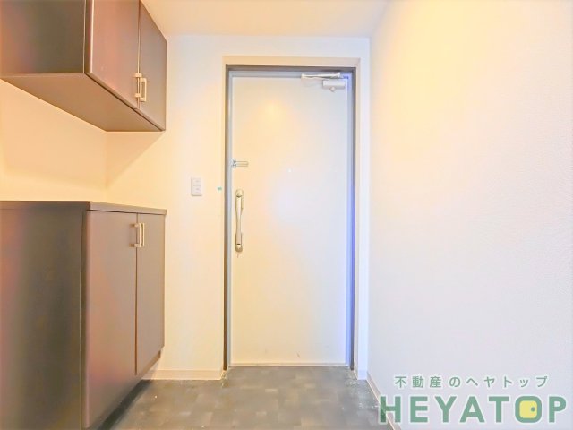 玄関　シューズボックス付き玄関（同仕様写真）