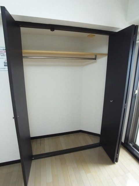 収納　クローゼット