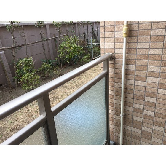 バルコニー　テラス