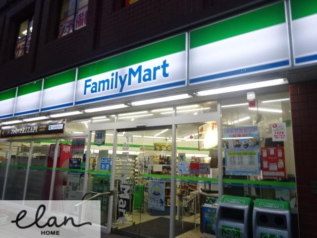 コンビニ　ファミリーマート鶴橋駅前店（コンビニ）まで174m