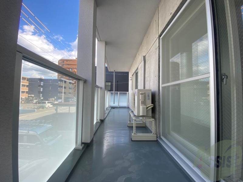 バルコニー　バルコニーです。天気の良い日には外干しができます！
