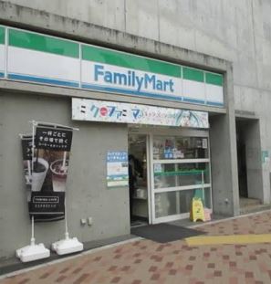 コンビニ　ファミリーマート品川大井三ツ又店（コンビニ）まで137m
