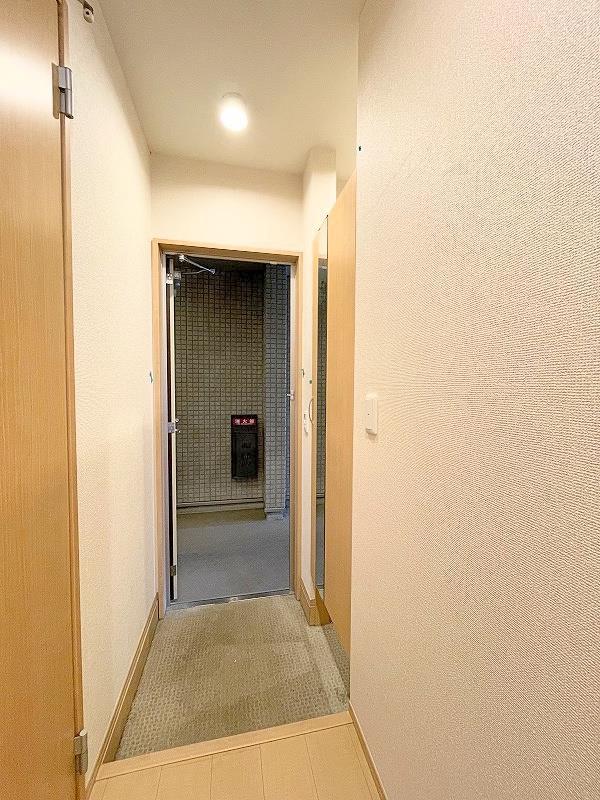 玄関　玄関内