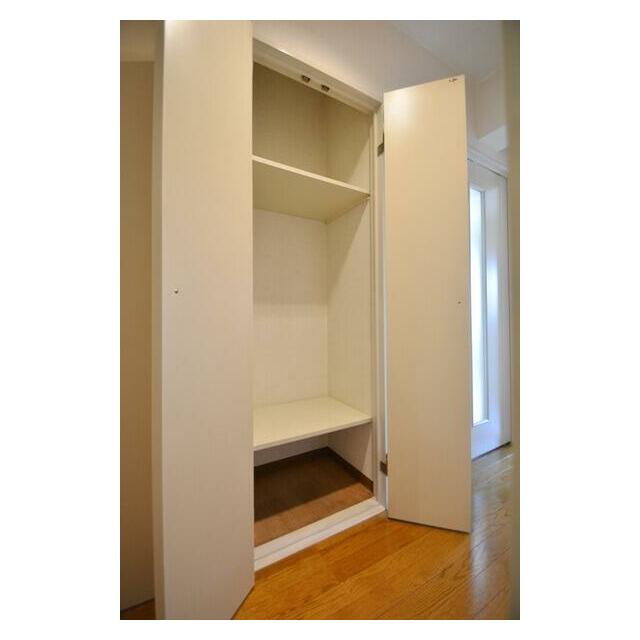収納　※別部屋参考写真