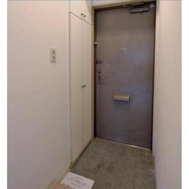 玄関　※別部屋参考写真