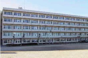 中学校　鎌ケ谷市立第五中学校（中学校）まで1700m