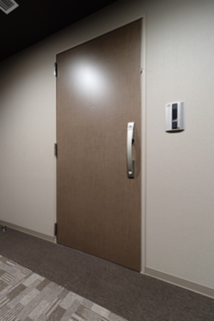 玄関　※写真は同タイプ住戸です。